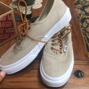Authentic Slim vans